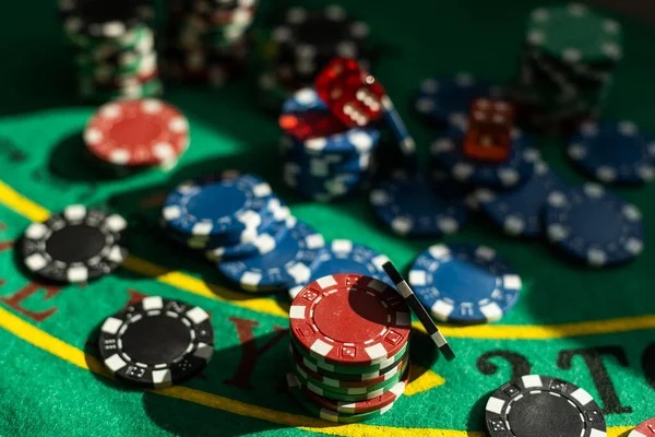 Hip Hop Panda slot game interface showing five reels and paytable on dewasport88 bola